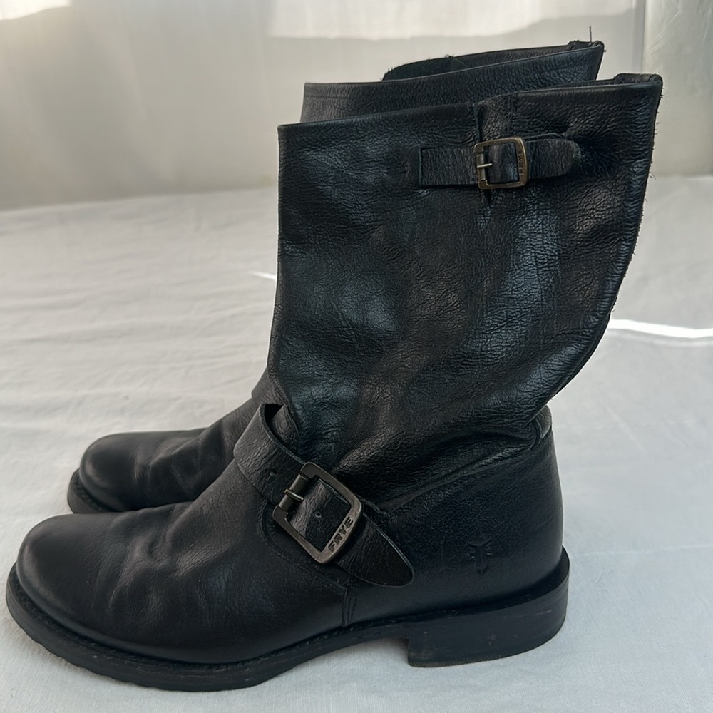 Frye boots - Picture 2 of 7